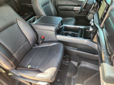2025 Ford F-350SD Lariat