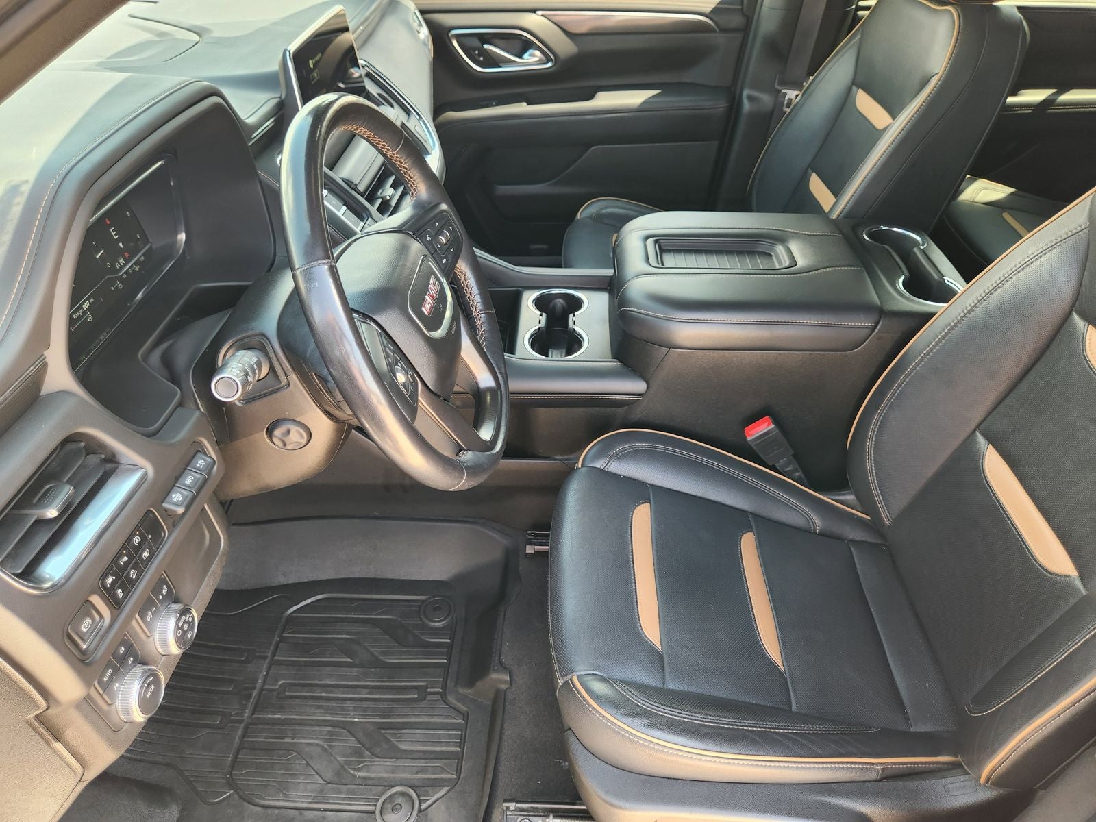 2023 GMC Yukon XL AT4