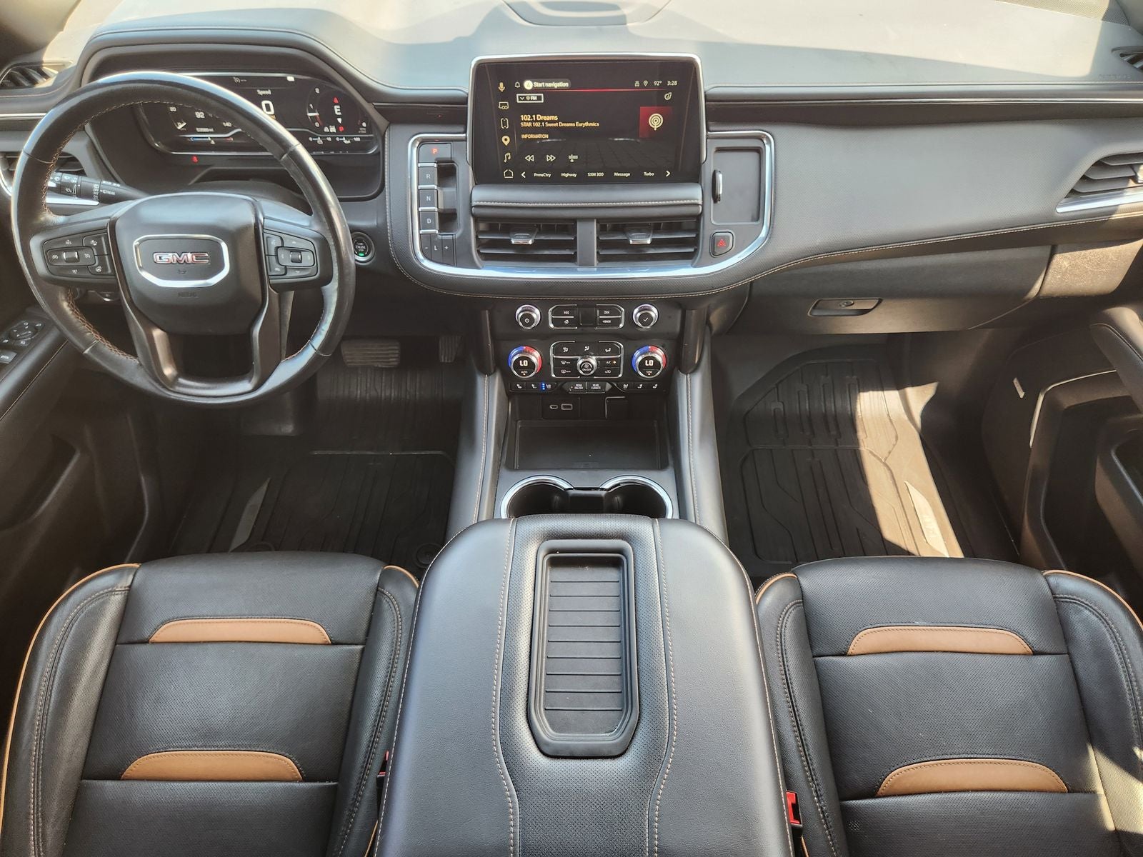 2023 GMC Yukon XL AT4