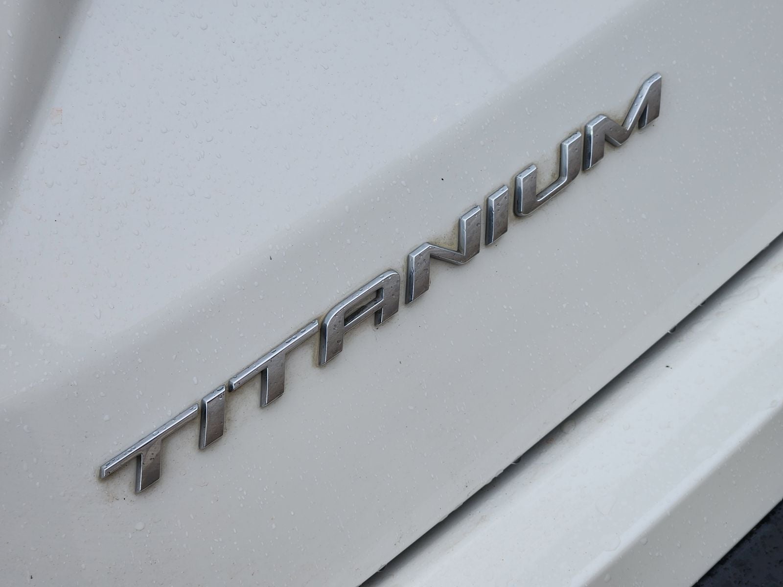 2023 Ford Edge Titanium
