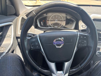 2016 Volvo XC60 T5 Drive-E Premier