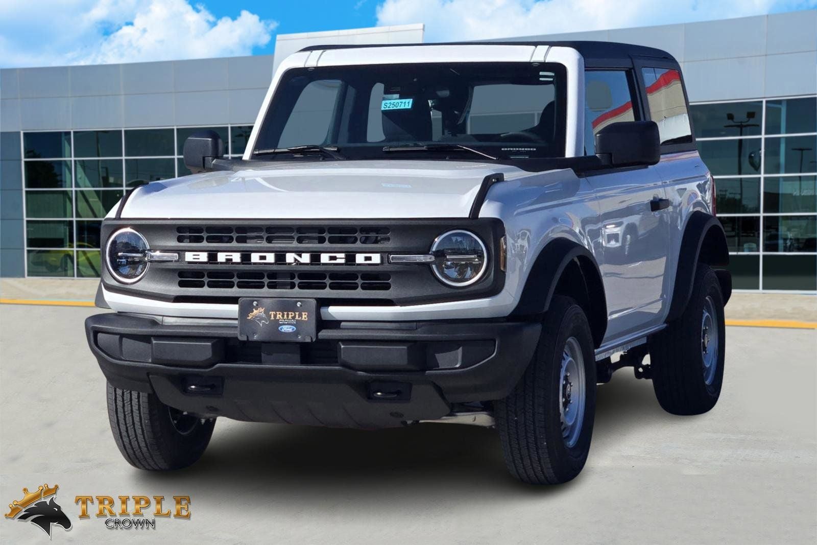 2025 Ford Bronco Base