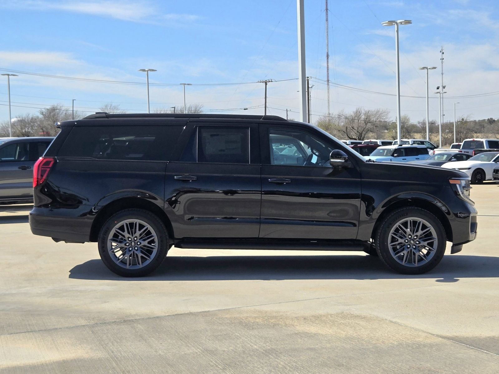 2026 Ford Expedition Max Platinum