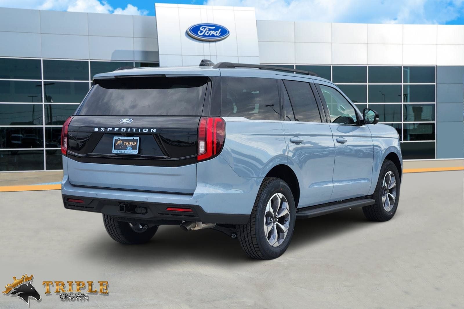 2027 Ford Expedition Active