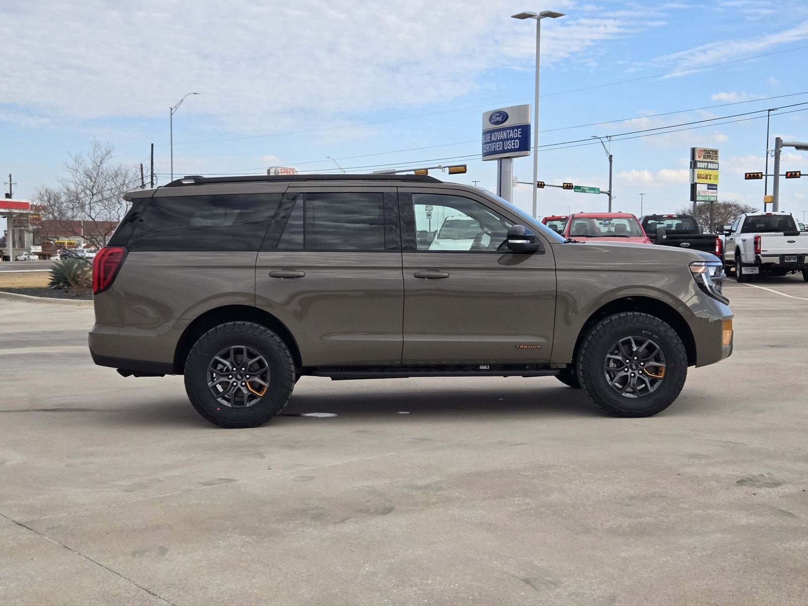 2026 Ford Expedition Tremor