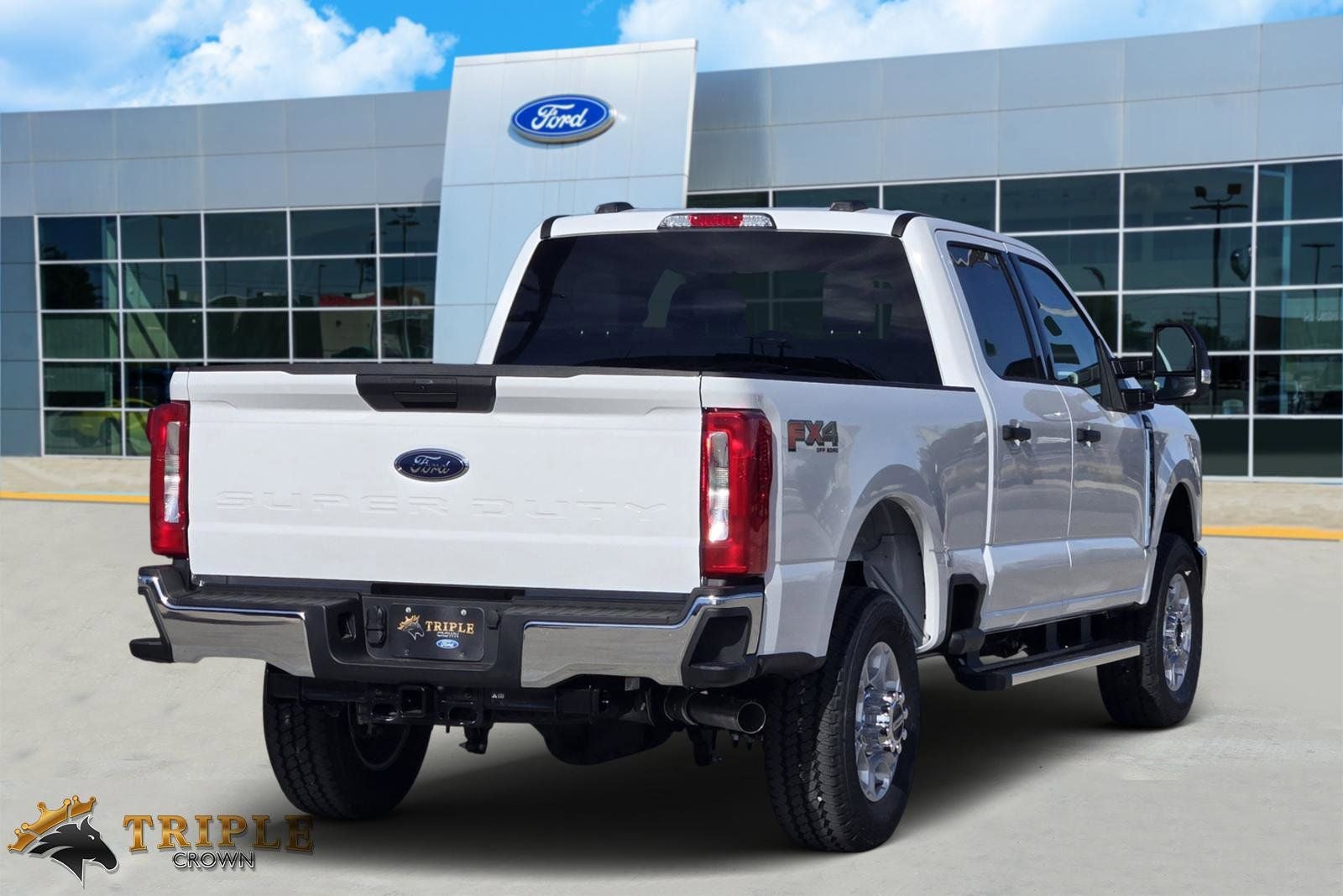 2026 Ford F-250SD XLT