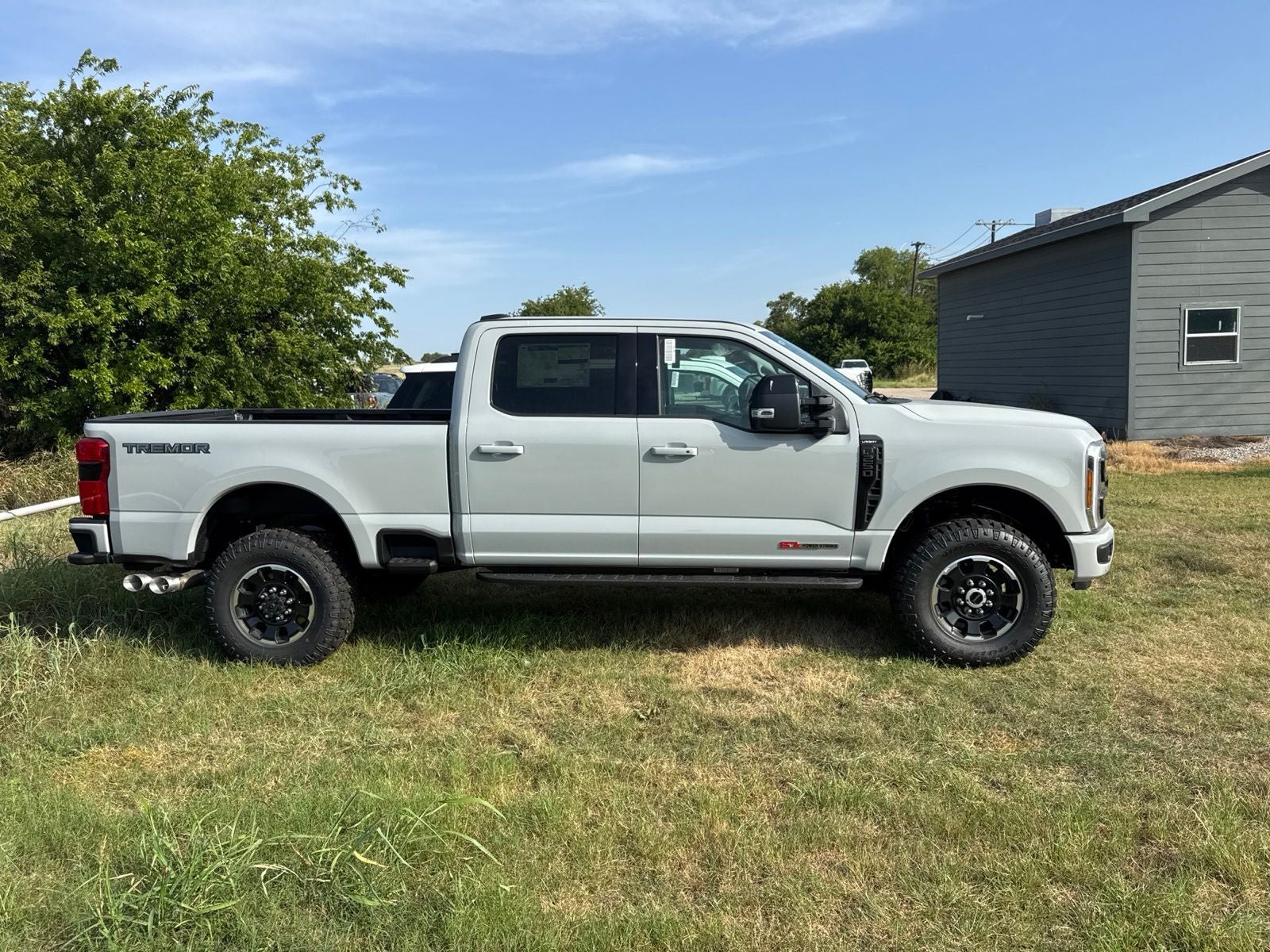 2026 Ford F-250SD Lariat