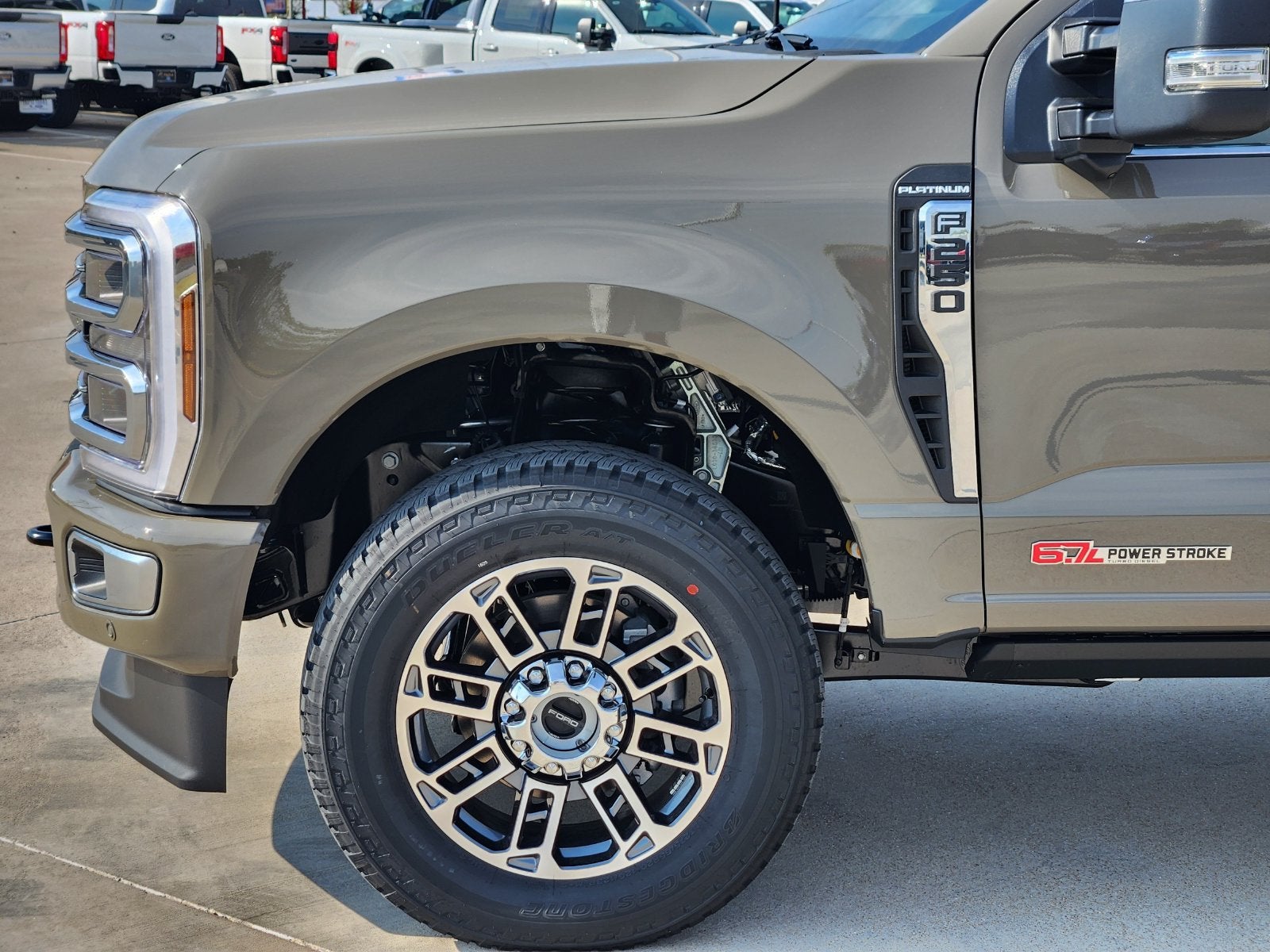 2027 Ford F-250SD Platinum
