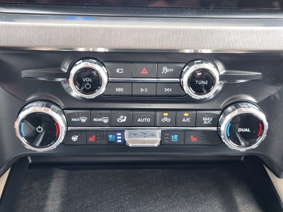 2027 Ford F-250SD Platinum