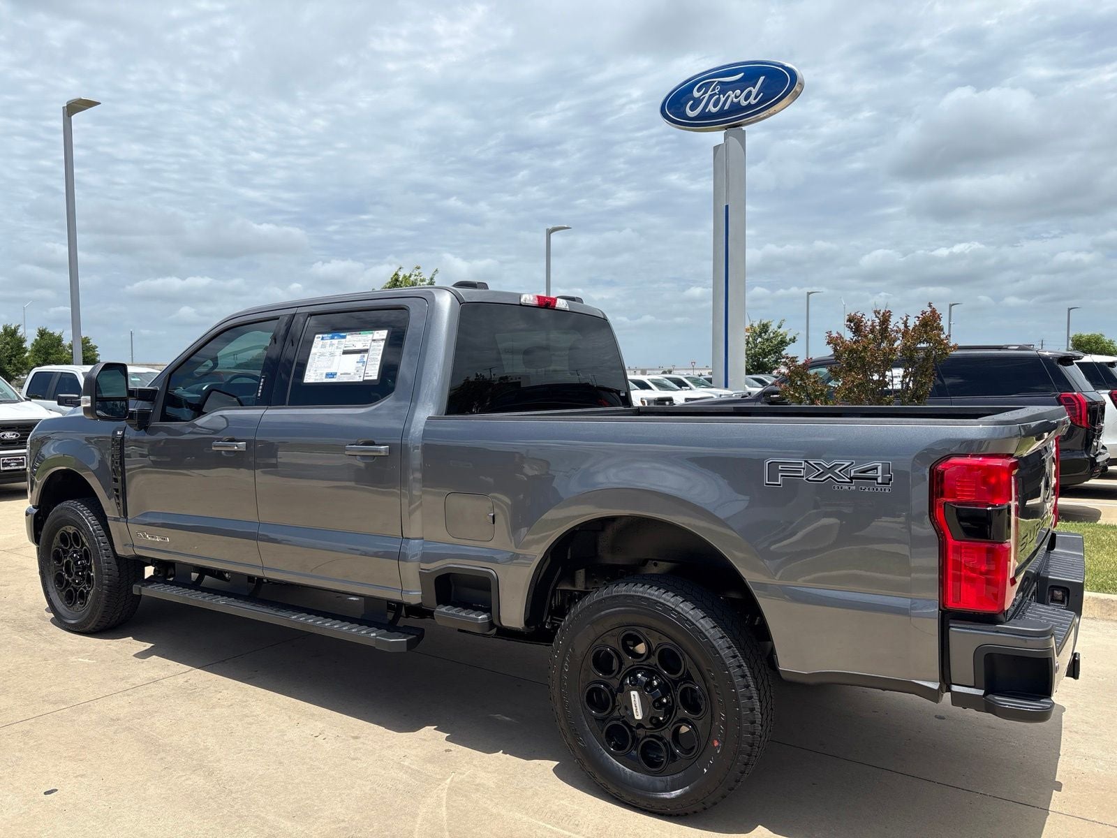 2026 Ford F-250SD XLT