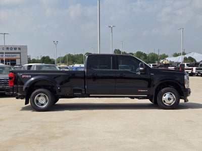 2026 Ford F-350SD Platinum DRW