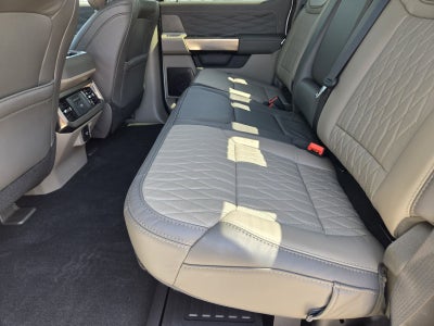 2025 Ford F-350SD Platinum DRW