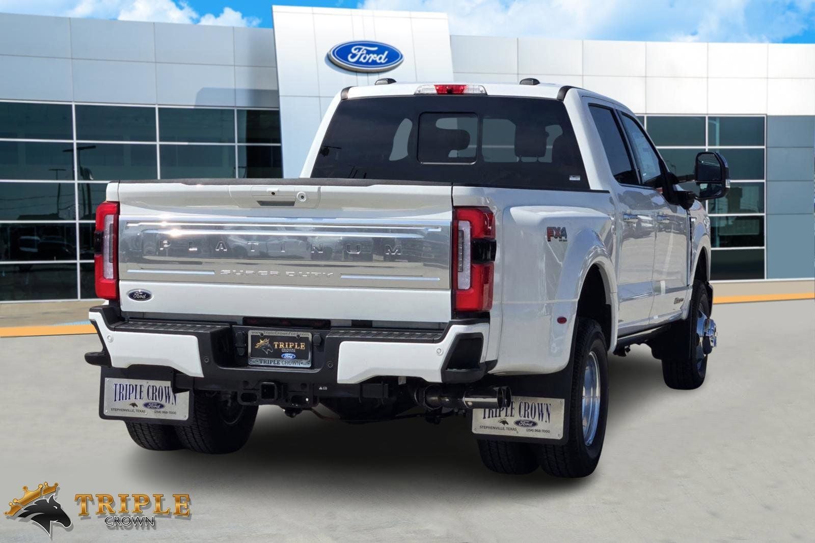 2025 Ford F-350SD Platinum DRW