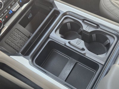 2025 Ford F-350SD Platinum DRW