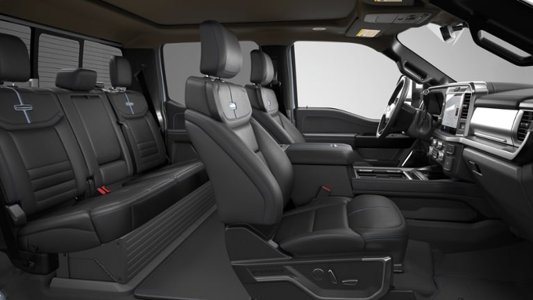 2026 Ford F-350SD Platinum DRW