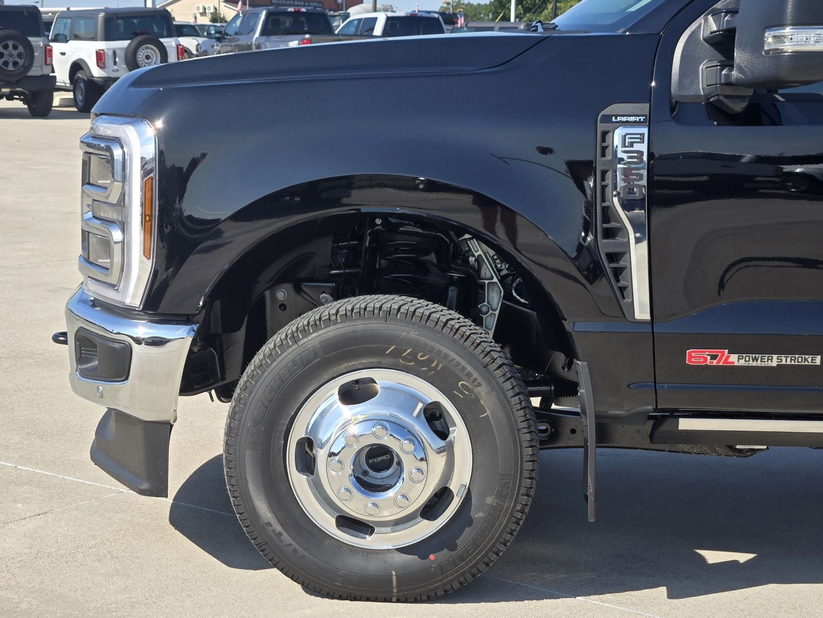 2026 Ford F-350SD Lariat DRW