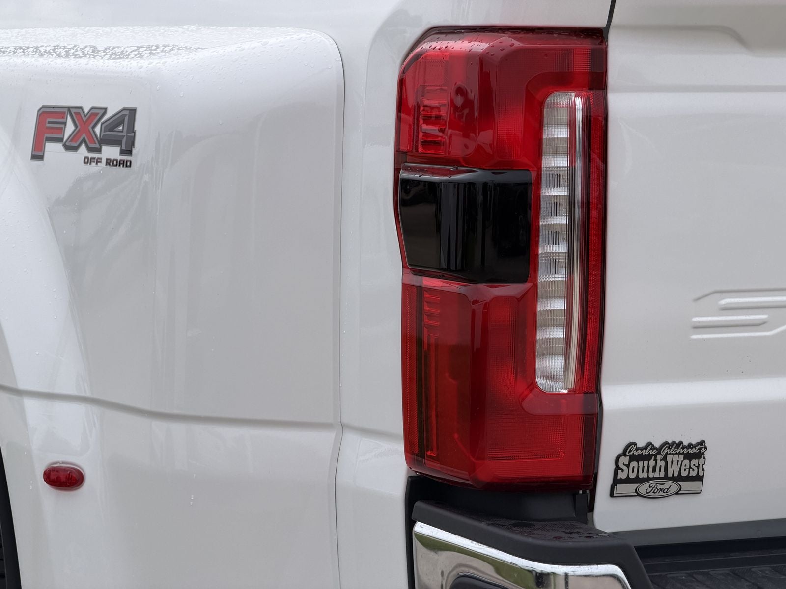2026 Ford F-350SD Lariat DRW