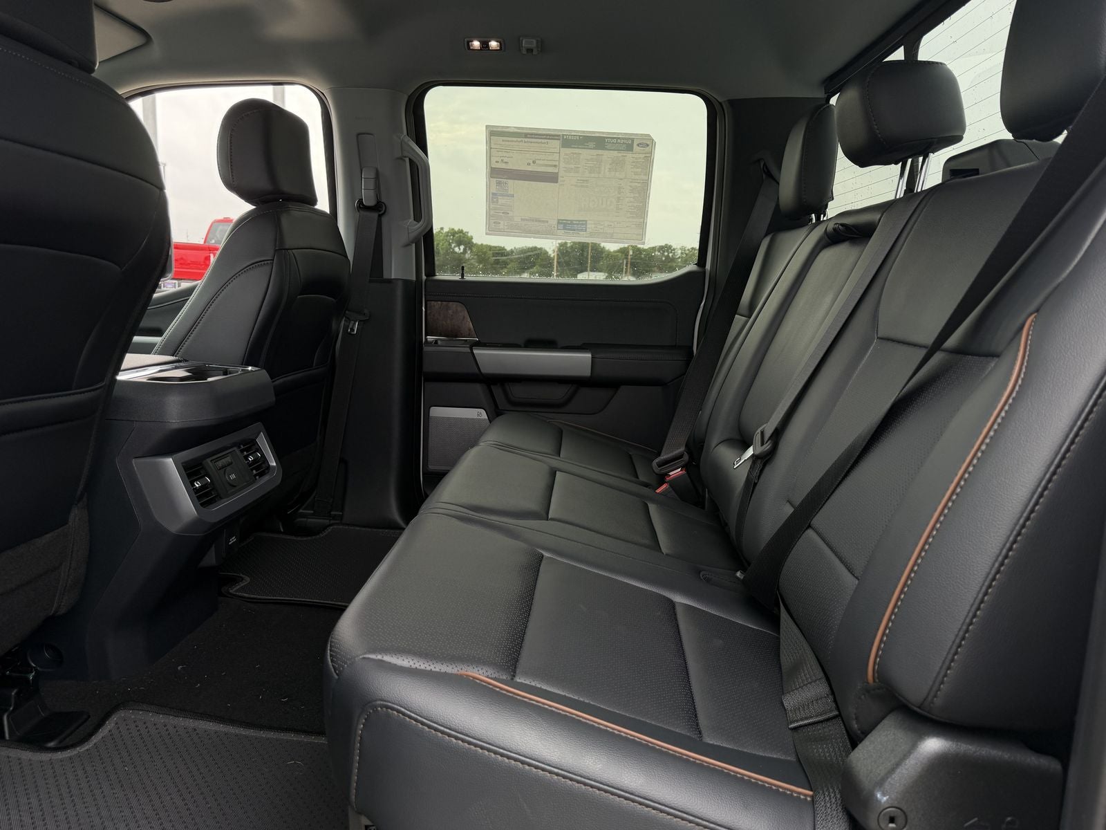 2026 Ford F-350SD Lariat DRW