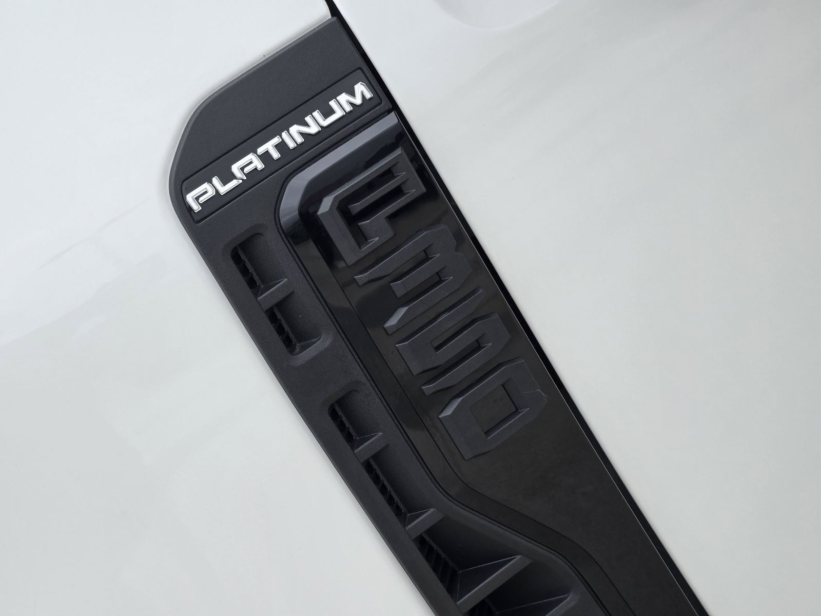 2026 Ford F-350SD Platinum DRW