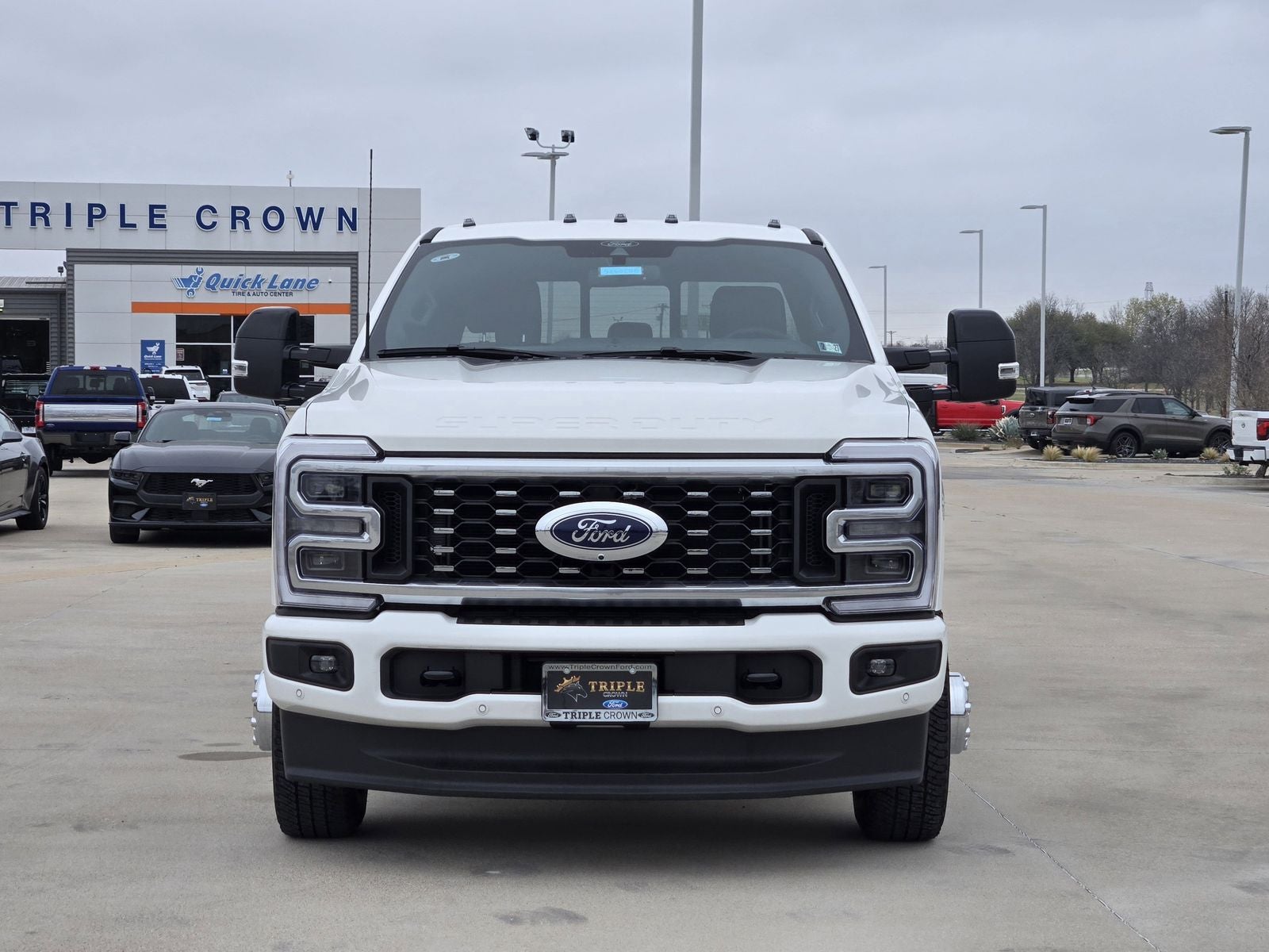 2026 Ford F-350SD Platinum DRW