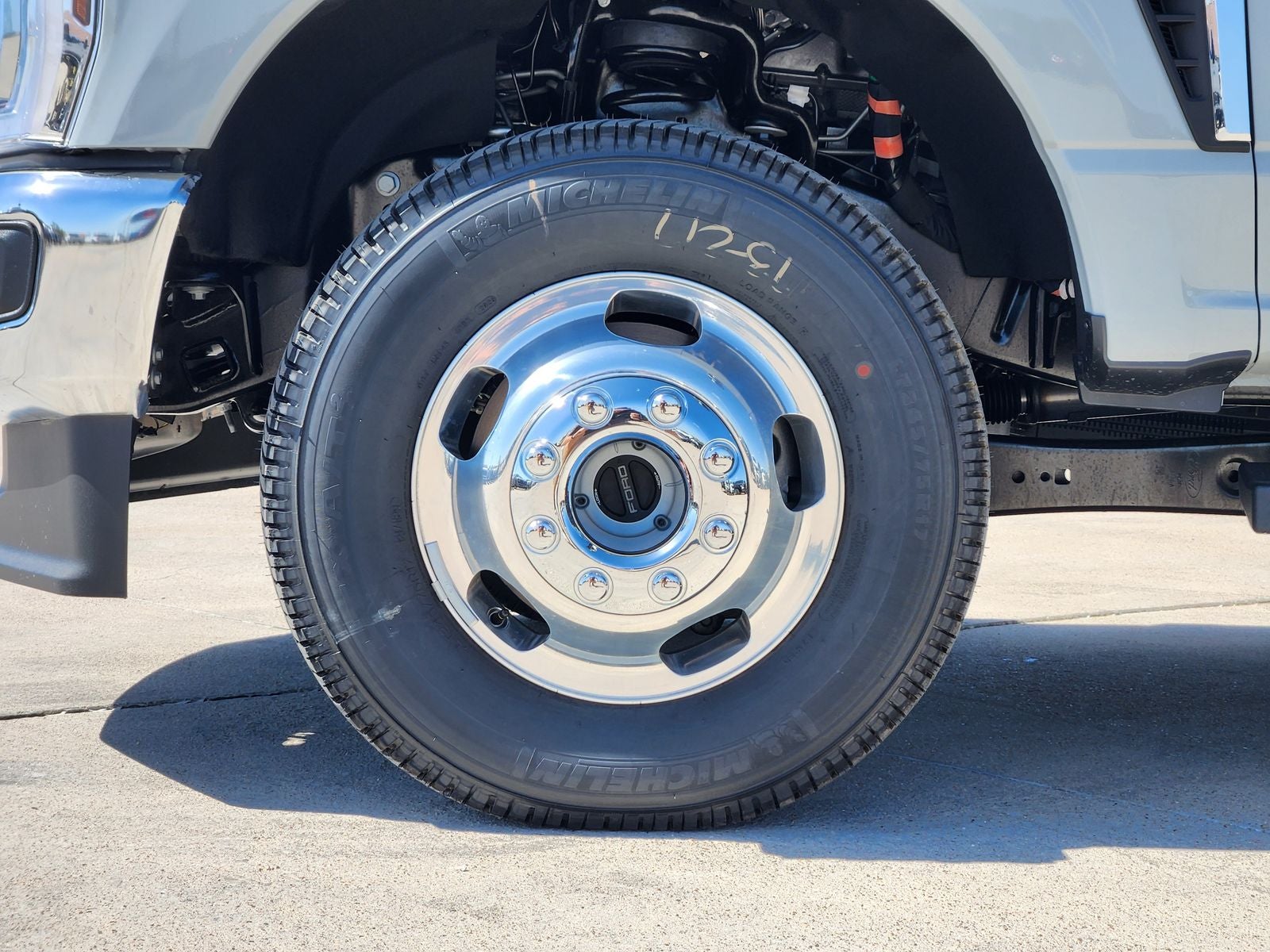 2026 Ford F-350SD XLT DRW