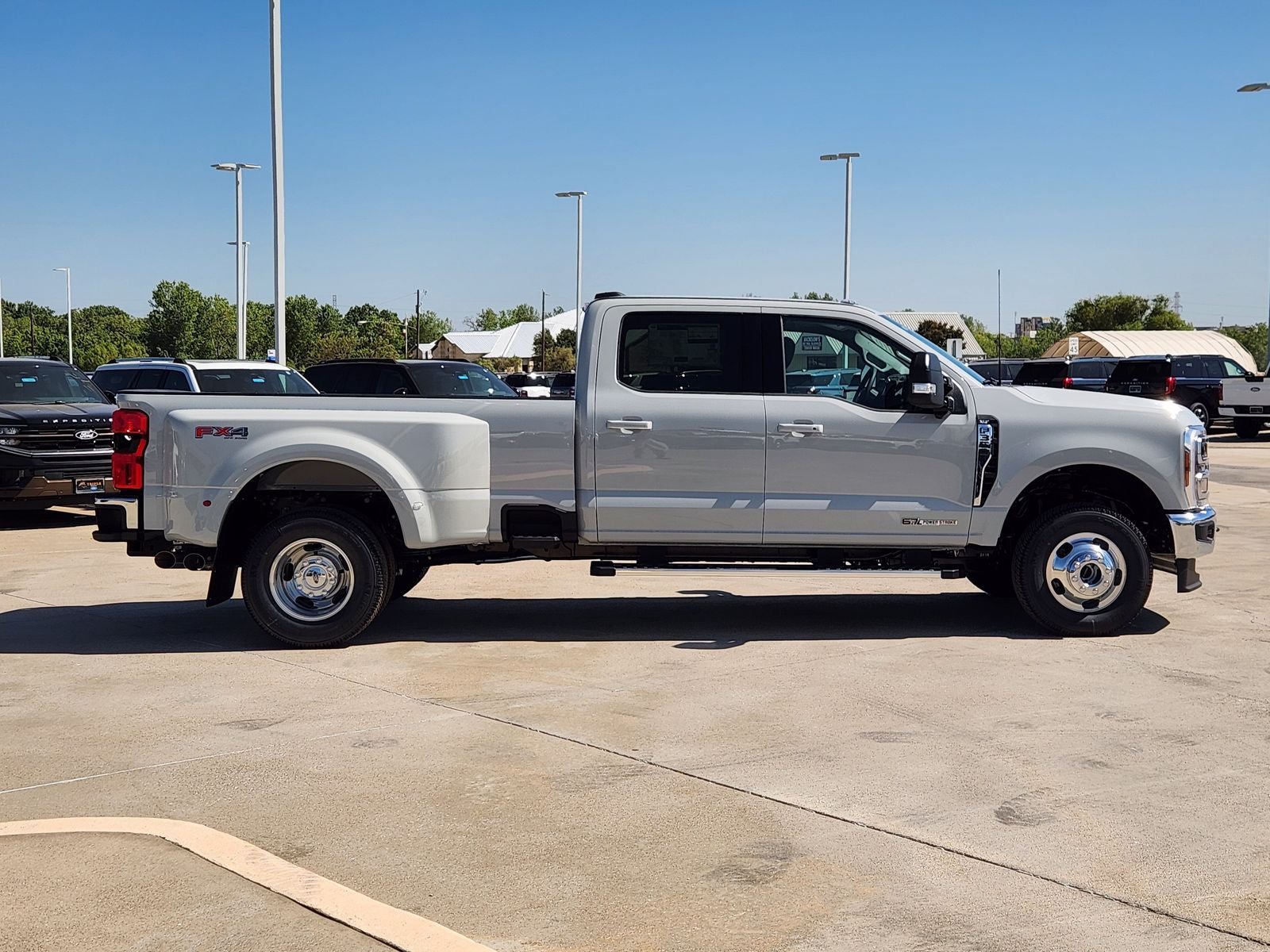 2026 Ford F-350SD XLT DRW
