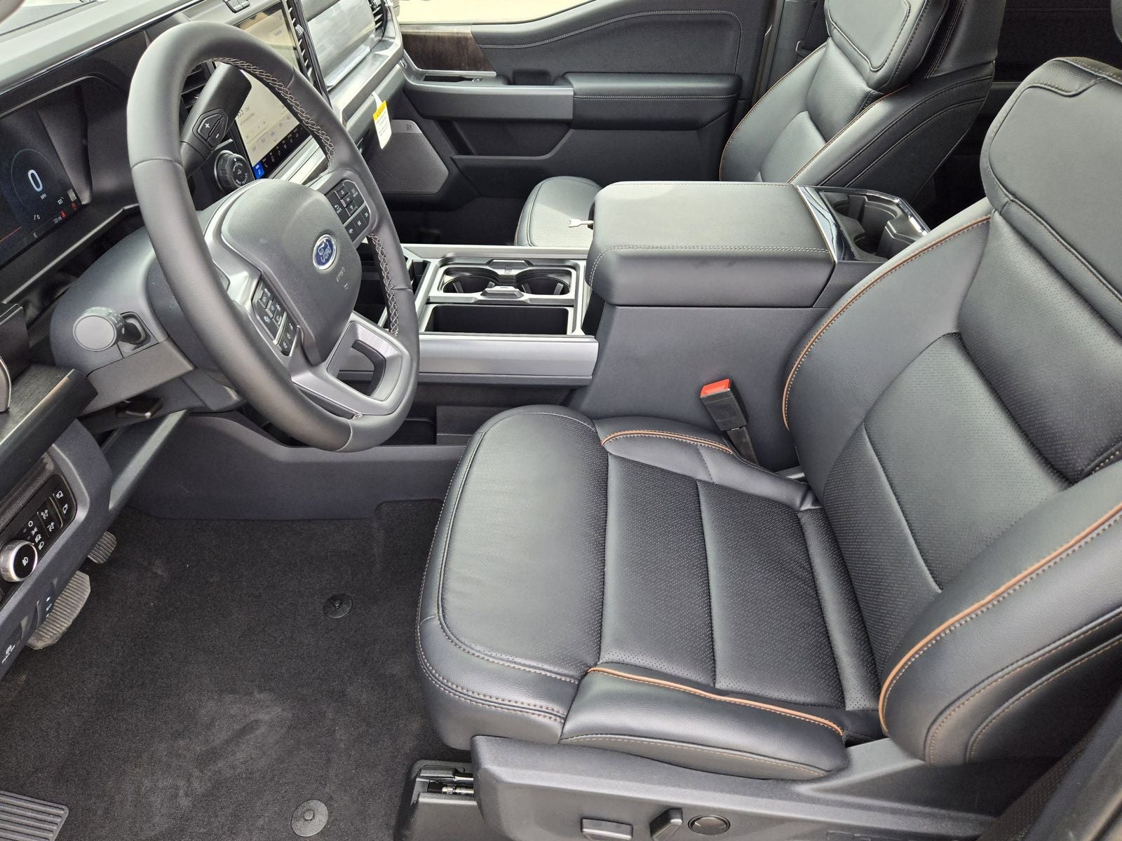 2026 Ford F-350SD Lariat DRW