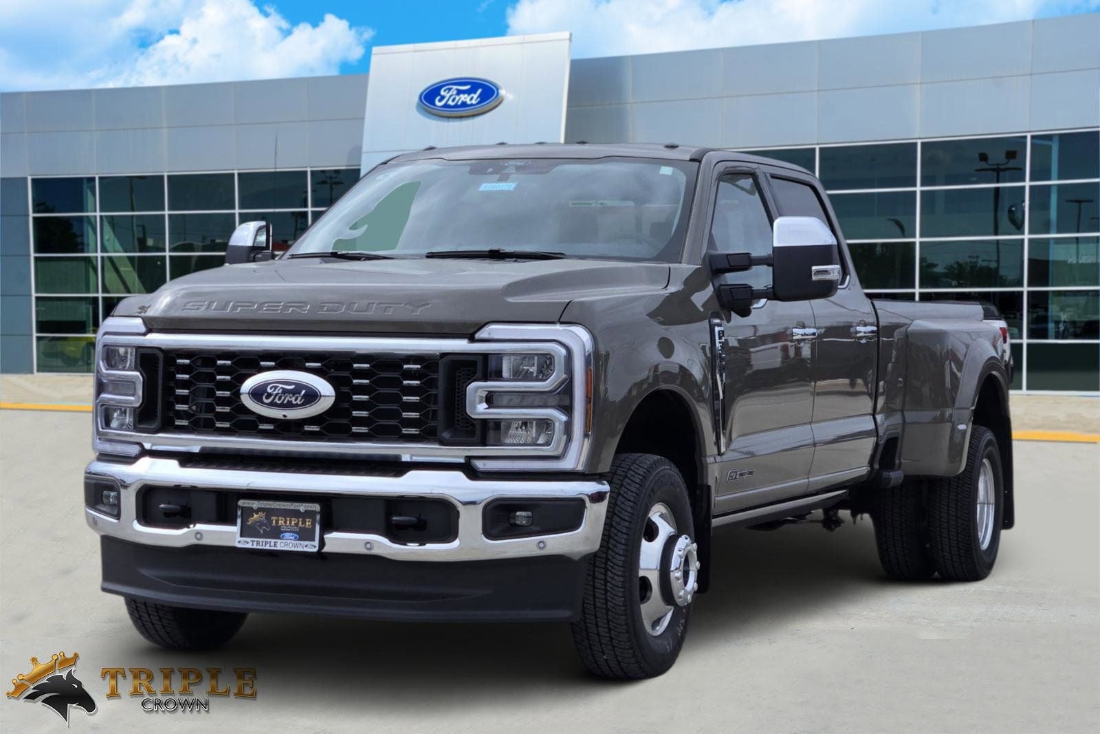 2026 Ford F-350SD Lariat DRW
