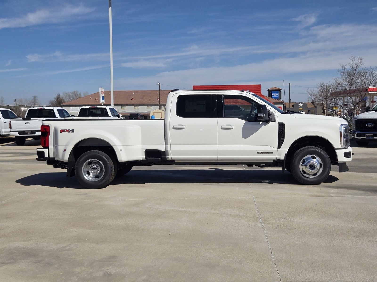 2026 Ford F-350SD Platinum DRW
