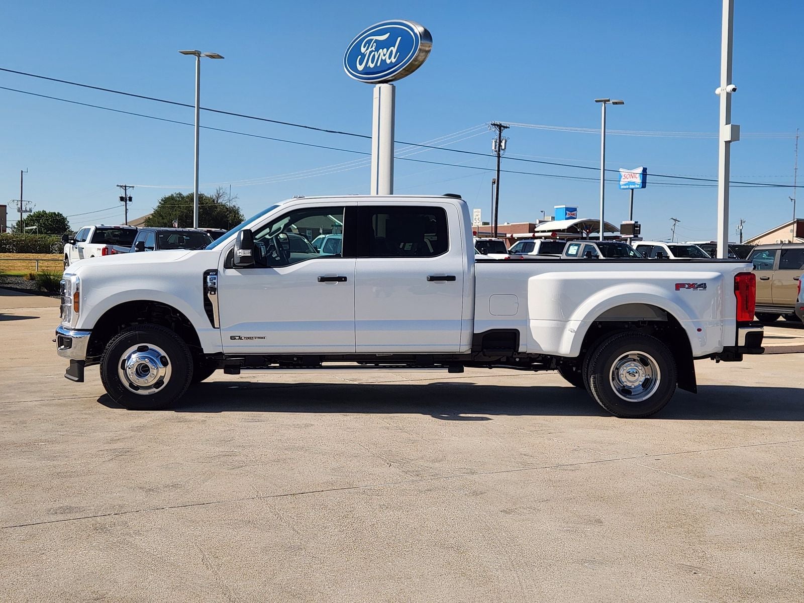 2026 Ford F-350SD XLT DRW