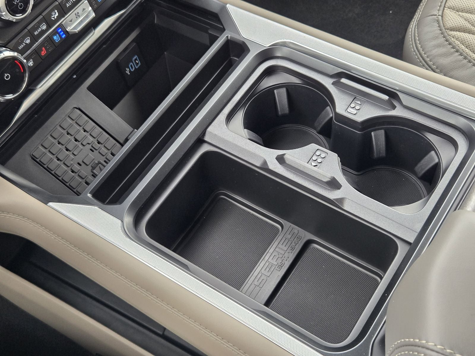 2026 Ford F-450SD Platinum DRW