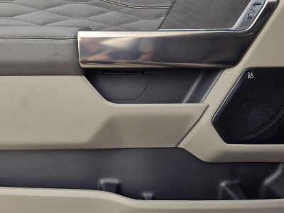 2026 Ford F-450SD Platinum DRW