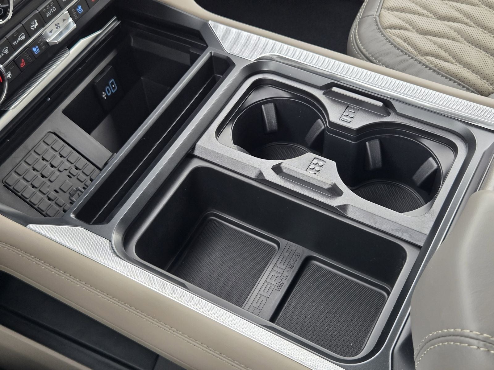 2026 Ford F-450SD Platinum DRW