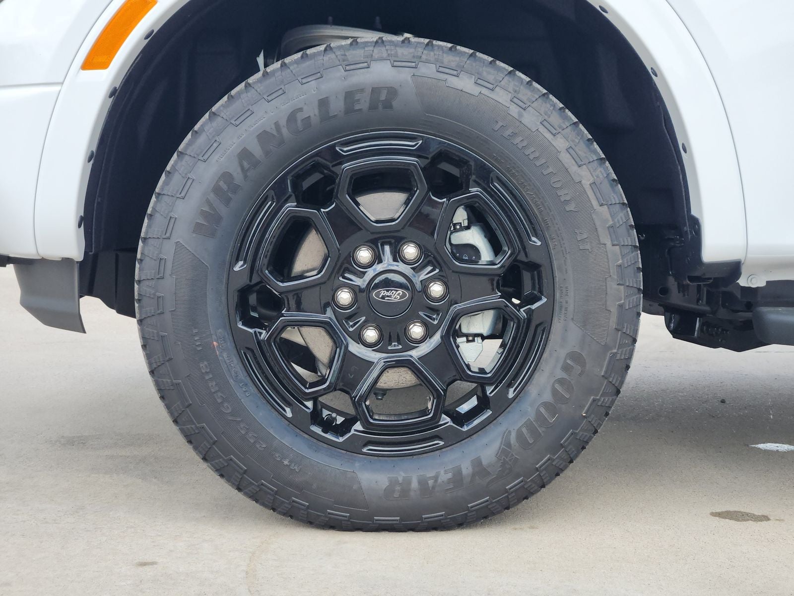 2025 Ford Ranger XLT - Photo 12