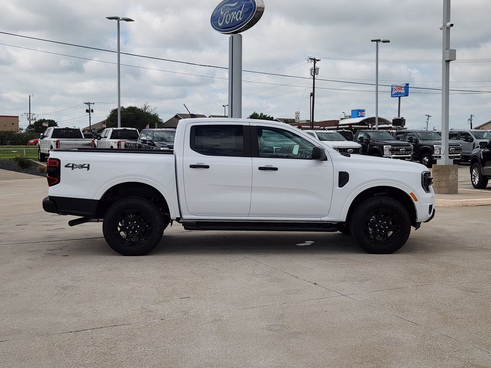 2025 Ford Ranger XLT - Photo 7