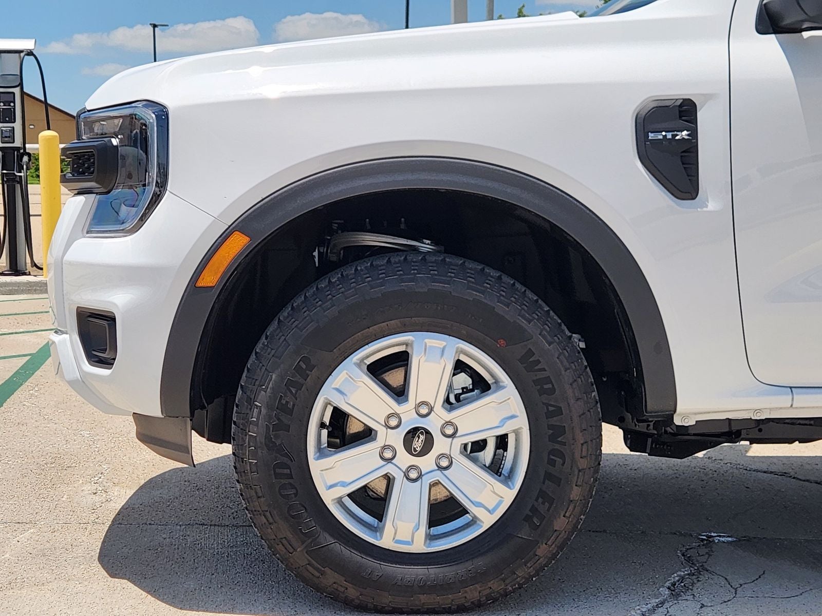 2025 Ford Ranger XL - Photo 10