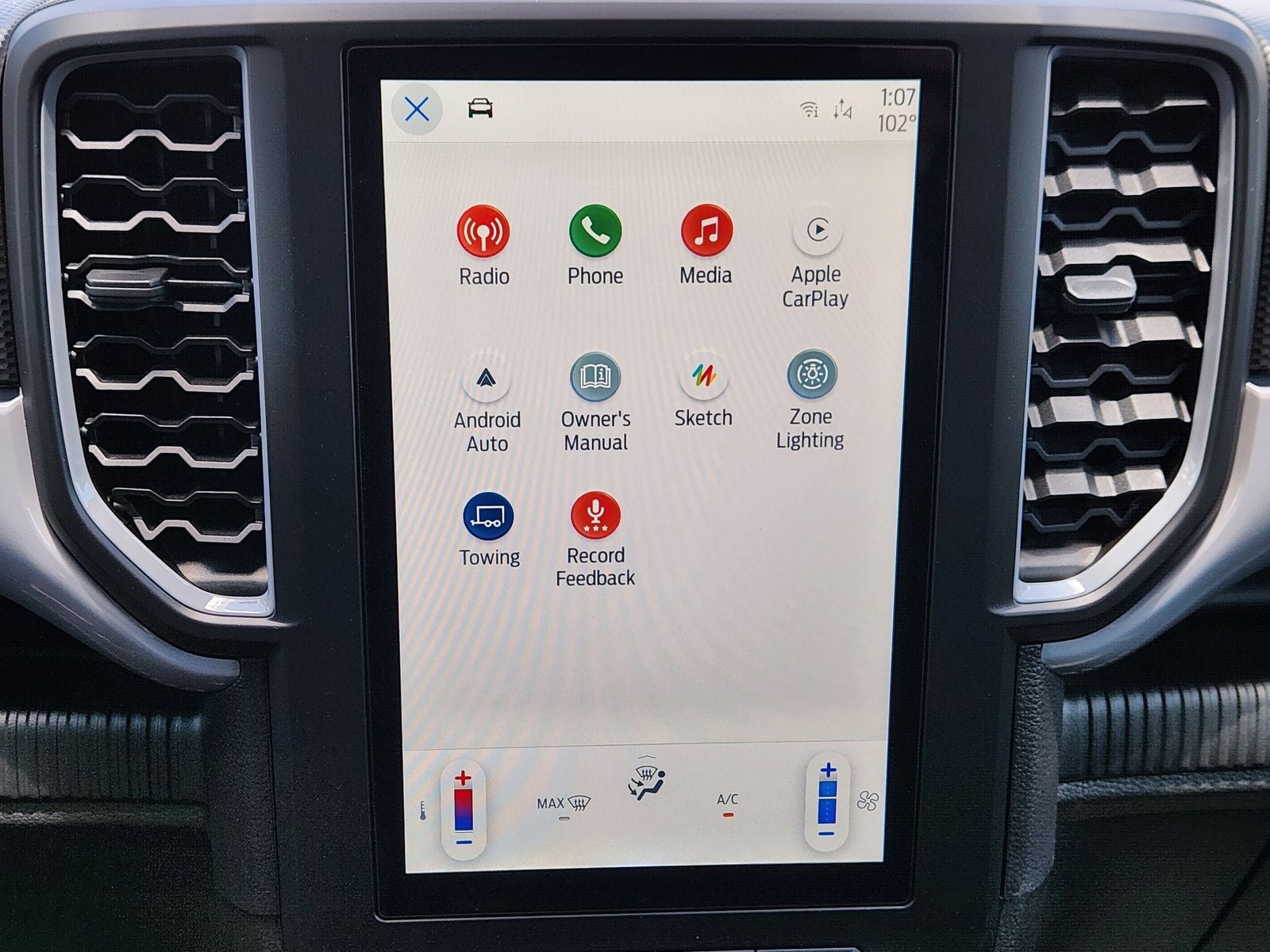 2025 Ford Ranger XL - Photo 17