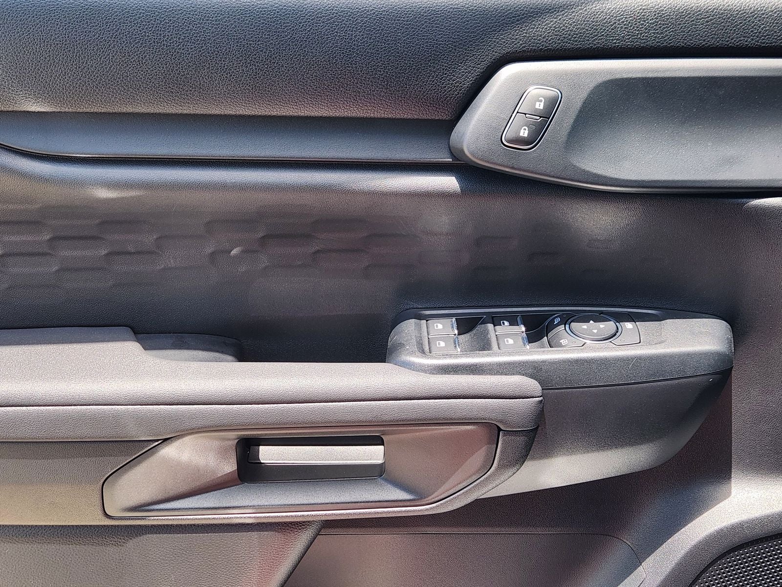 2025 Ford Ranger XL - Photo 21