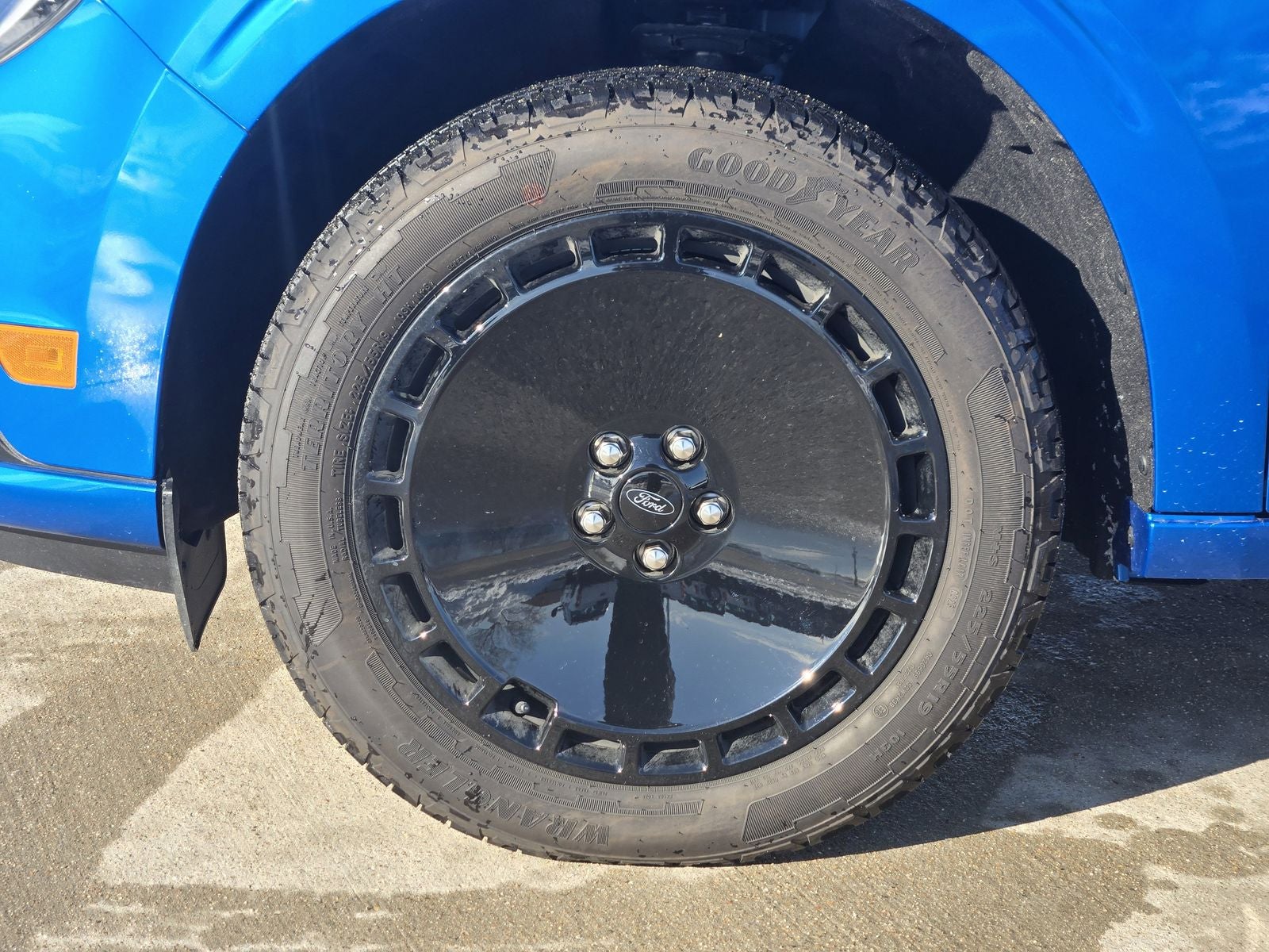 2025 Ford Maverick Lobo Standard