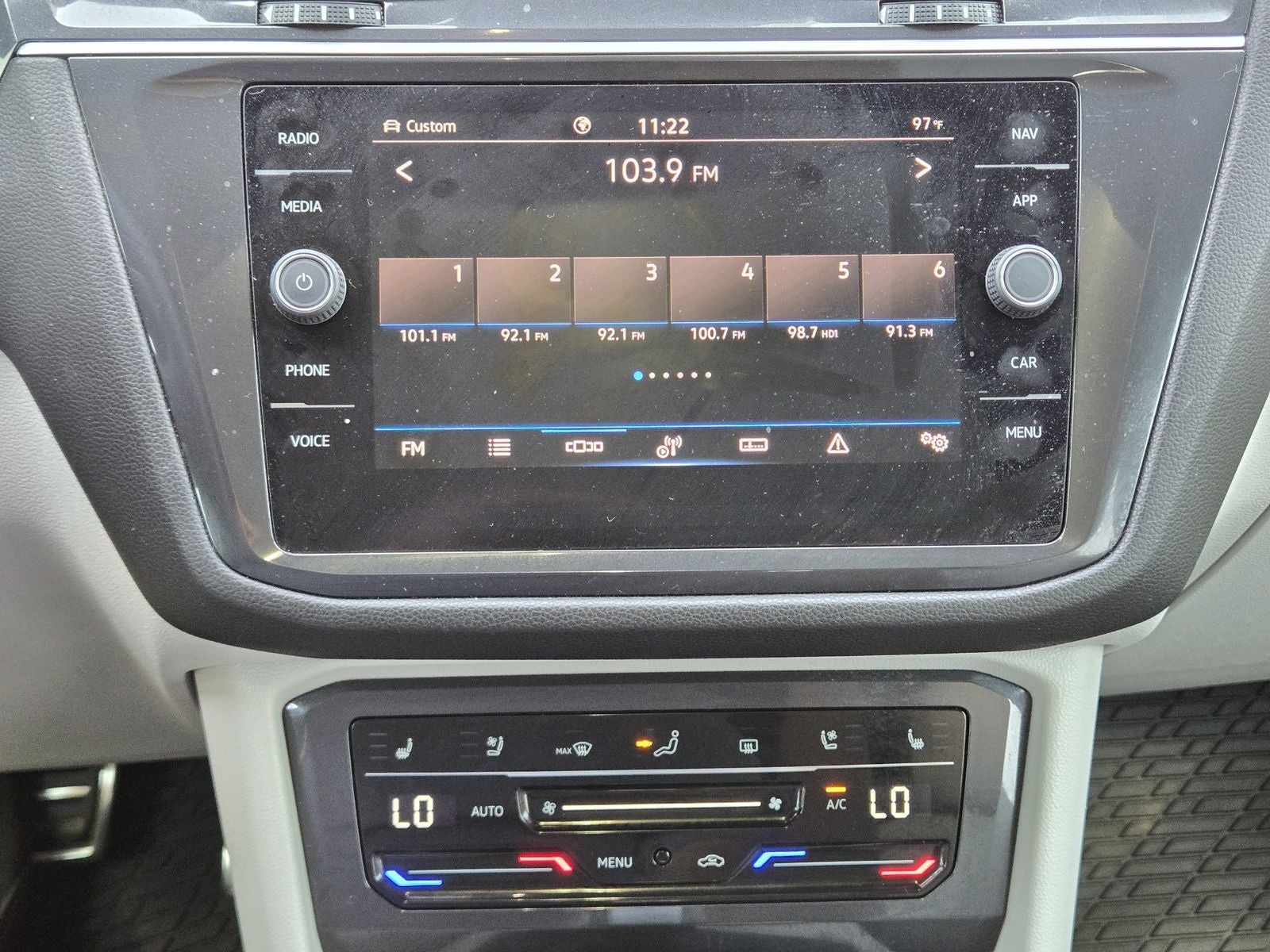 2024 Volkswagen Tiguan 2.0T SEL R-Line