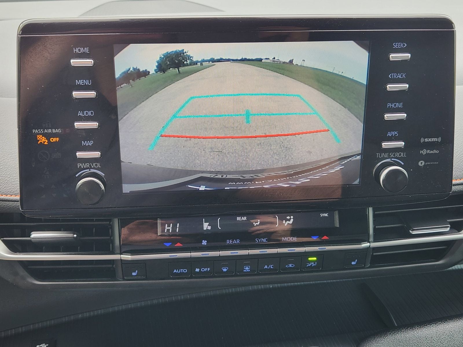 2021 Toyota Sienna XSE 7 Passenger