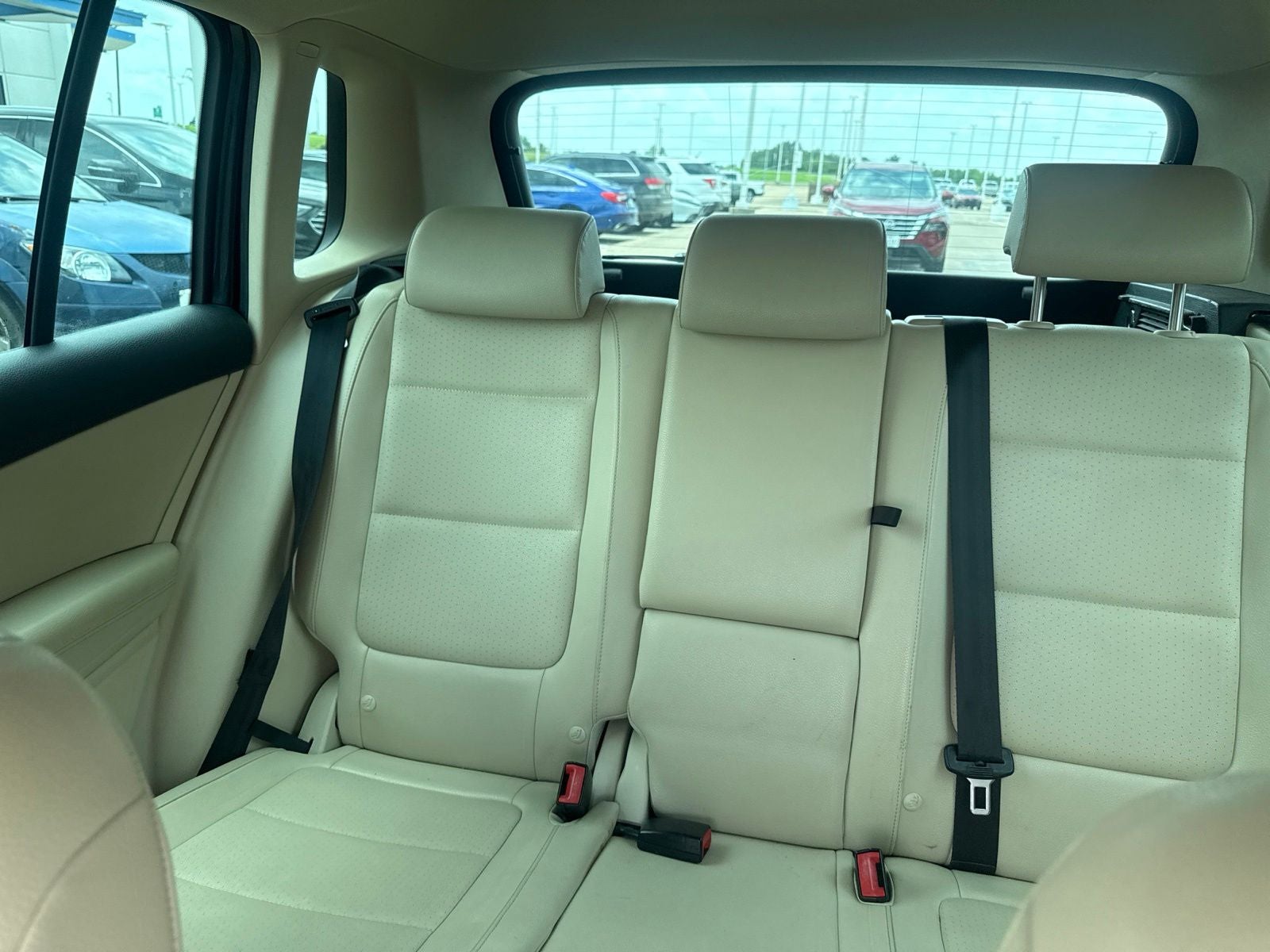 2011 Volkswagen Tiguan SE