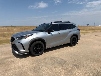 2023 Toyota Highlander XSE