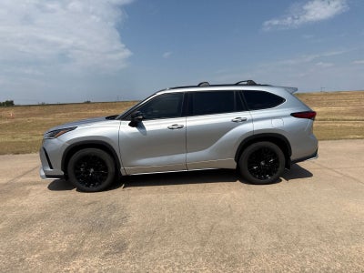 2023 Toyota Highlander XSE