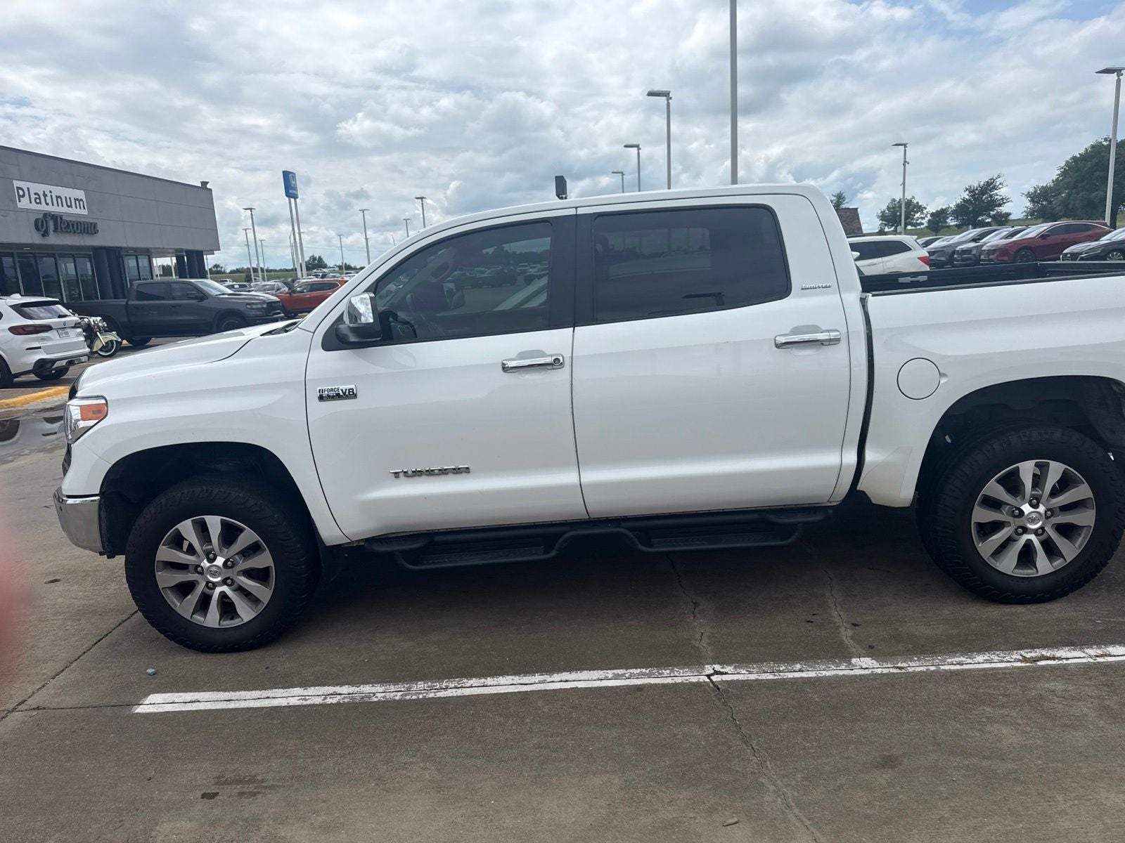 2016 Toyota Tundra Limited CrewMax