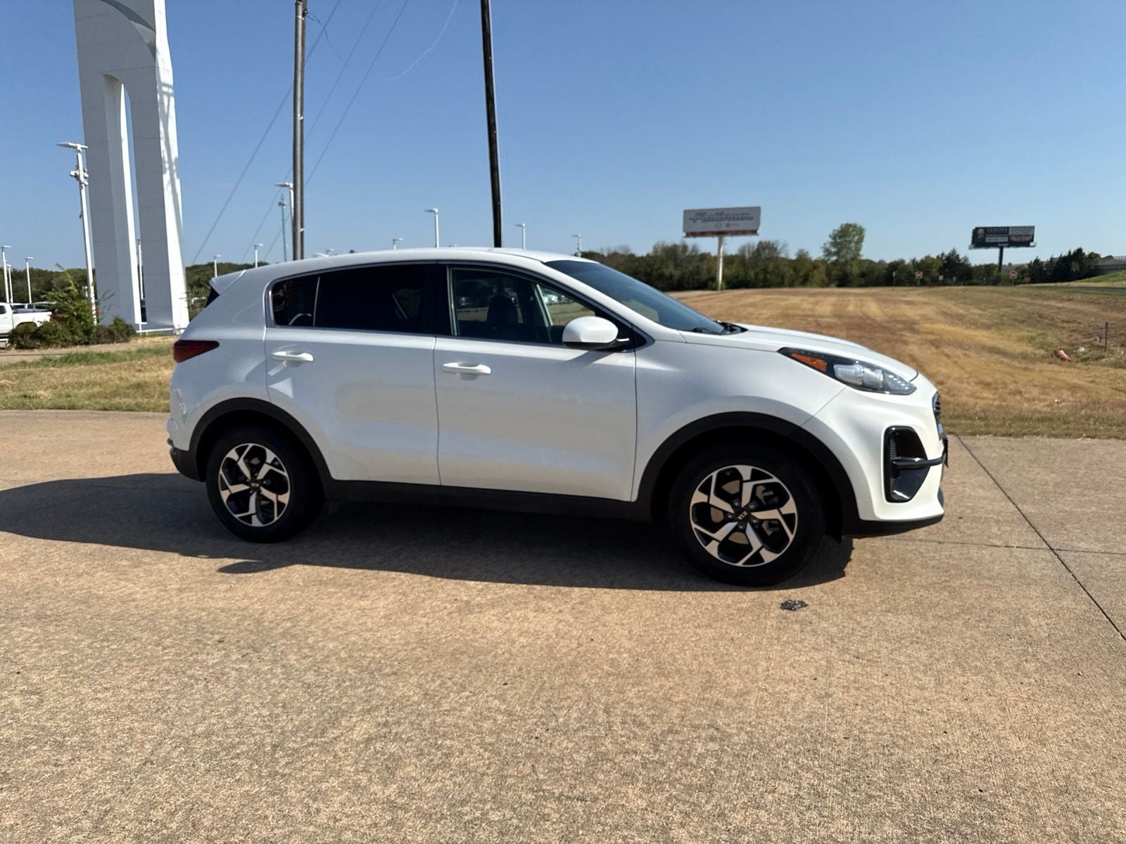 2022 Kia Sportage LX