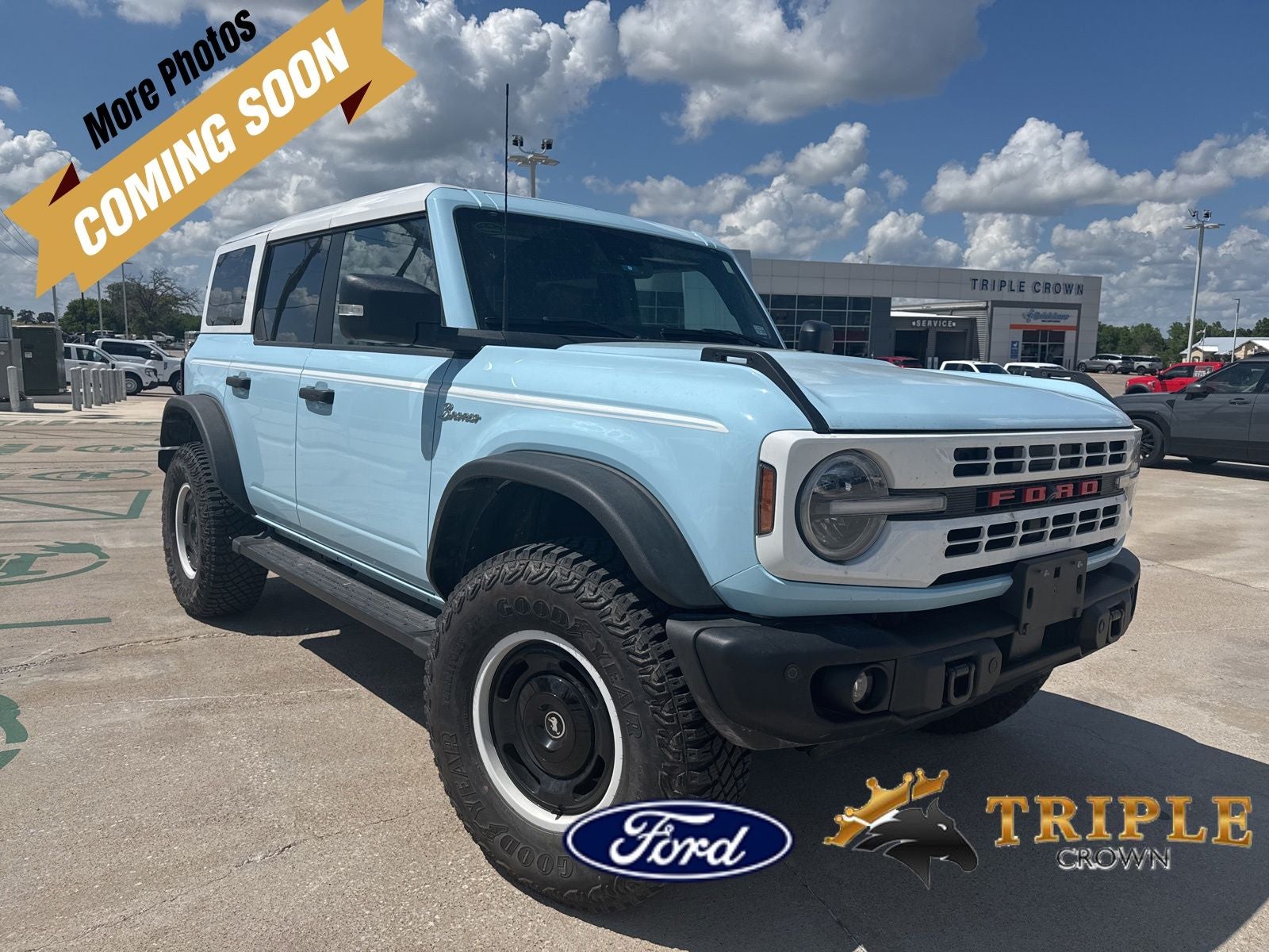 2023 Ford Bronco Heritage Limited Edition's photo