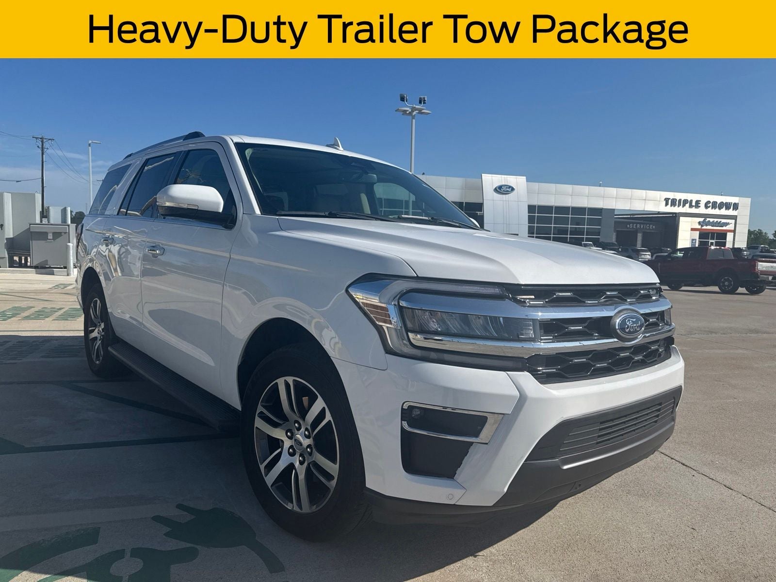 2024 Ford Expedition Limited's photo