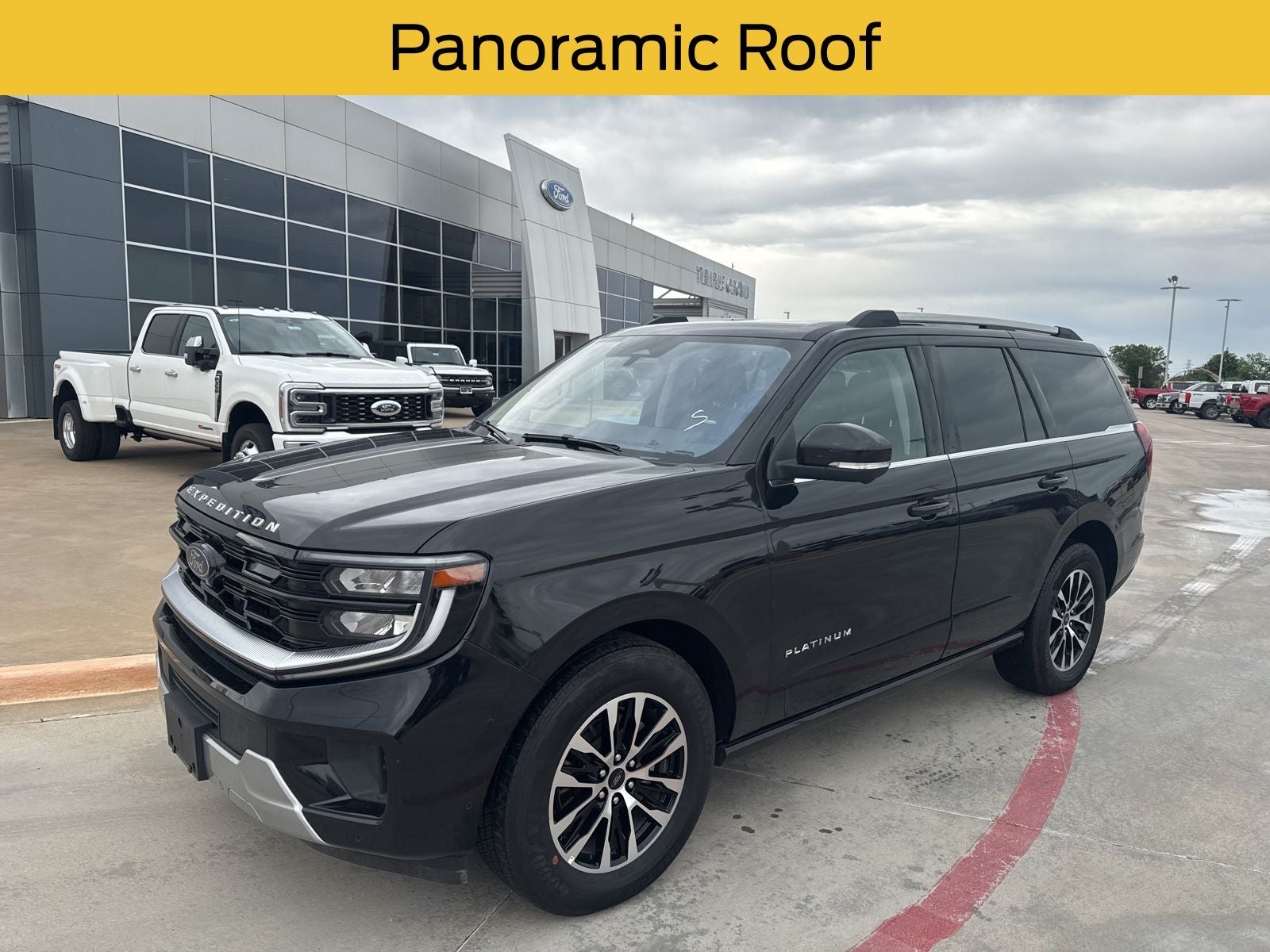 2025 Ford Expedition Platinum