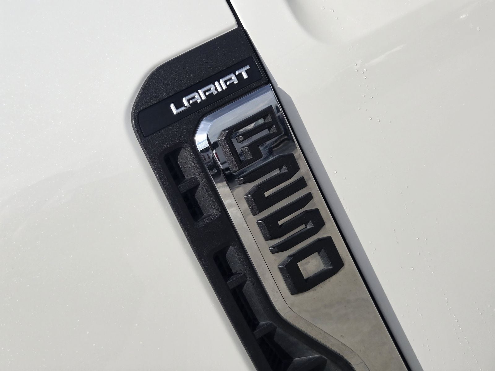 2023 Ford F-250SD Lariat